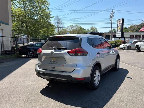 Brilliant Silver Metallic 2019 Nissan Rogue S