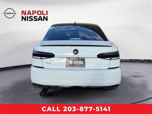 2020 Volkswagen Passat 2.0T R-Line