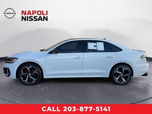 2020 Volkswagen Passat 2.0T R-Line