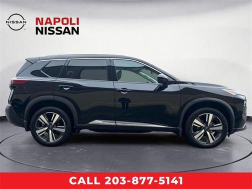 2022 Nissan Rogue SL