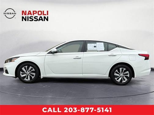 2022 Nissan Altima S FWD