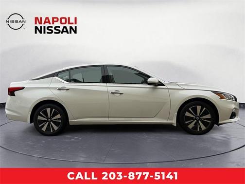 2022 Nissan Altima 2.5 SL