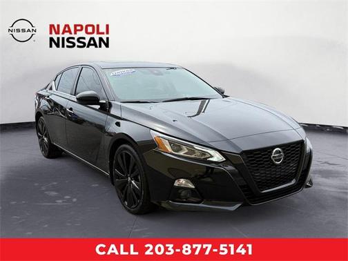 2022 Nissan Altima SR Intelligent AWD