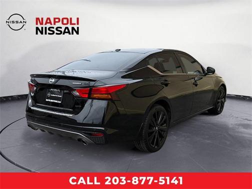 2022 Nissan Altima SR Intelligent AWD