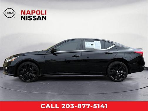 2022 Nissan Altima SR Intelligent AWD