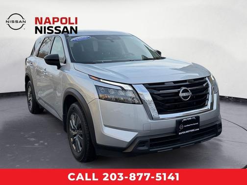 2024 Nissan Pathfinder S 4WD