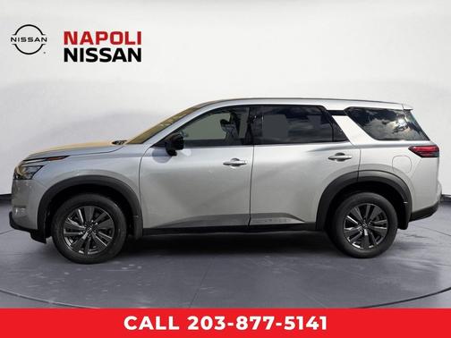 2024 Nissan Pathfinder S 4WD