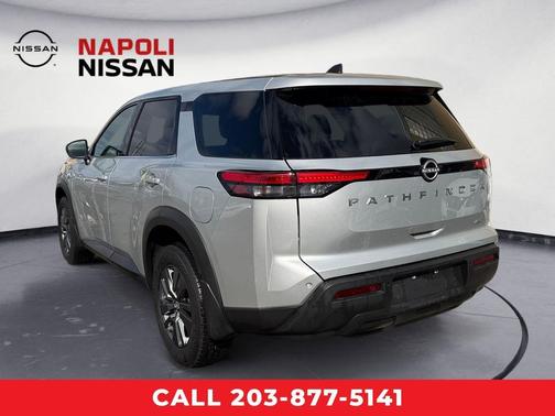 2024 Nissan Pathfinder S 4WD