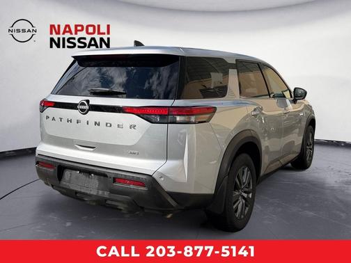 2024 Nissan Pathfinder S 4WD
