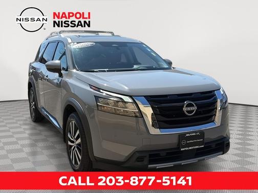 2023 Nissan Pathfinder Platinum 4WD