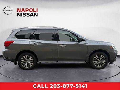 2019 Nissan Pathfinder S