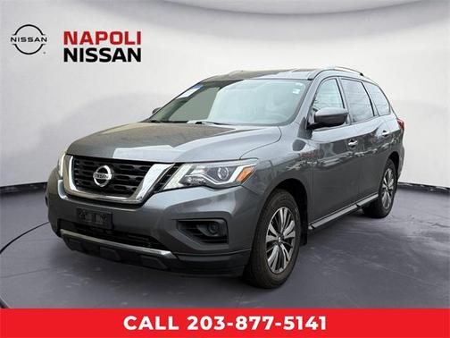 2019 Nissan Pathfinder S