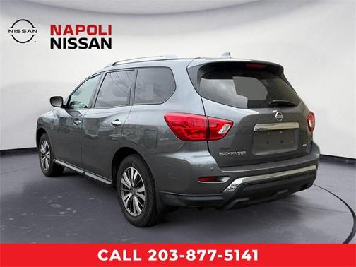 2019 Nissan Pathfinder S