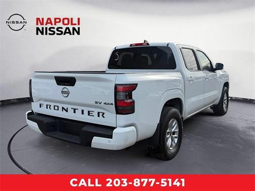 2024 Nissan Frontier SV