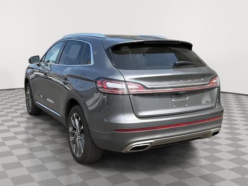 ASHER GRAY MET CC 2022 Lincoln Nautilus Reserve