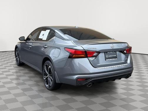 Gun Metallic 2023 Nissan Altima SR Intelligent AWD