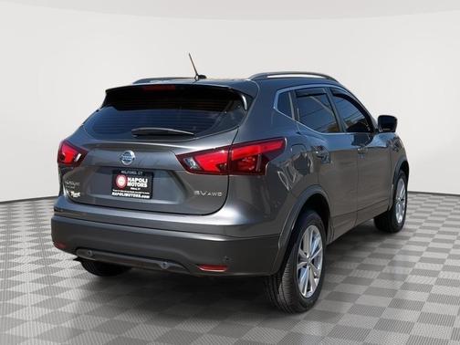 Gun Metallic 2019 Nissan Rogue Sport SV