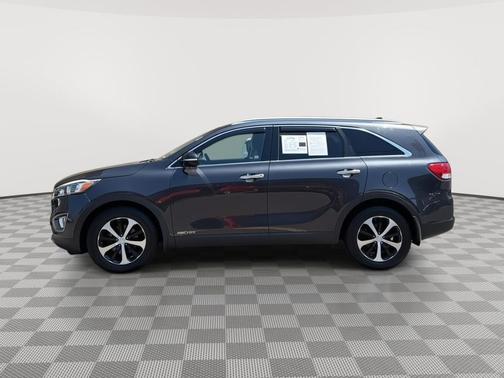 Platinum Graphite 2016 Kia Sorento EX