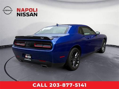 2022 Dodge Challenger SXT