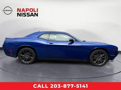 2022 Dodge Challenger SXT