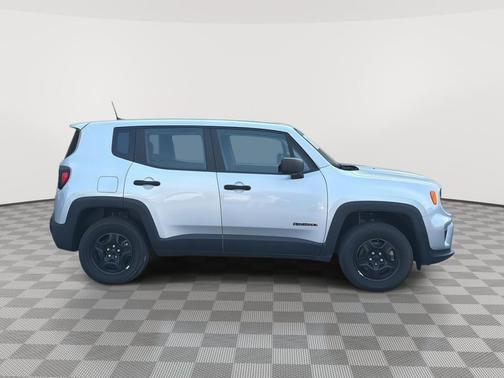 Glacier Metallic Clearcoat 2021 Jeep Renegade Sport