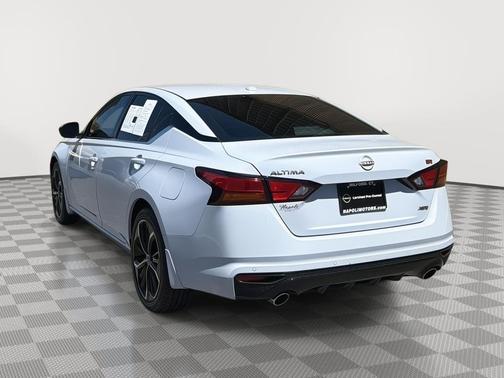 Gray Sky Pearl 2025 Nissan Altima SR AWD