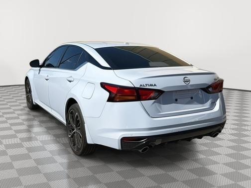 Gray Sky Pearl 2025 Nissan Altima SR AWD