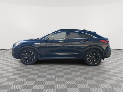 2023 INFINITI QX55 LUXE