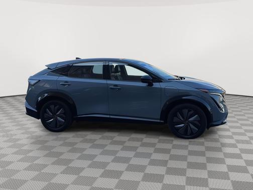 Boulder Gray Pearl 2024 Nissan ARIYA EVOLVE+