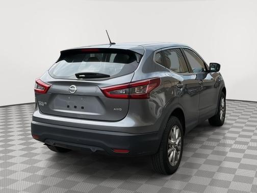 Gun Metallic 2021 Nissan Rogue Sport S