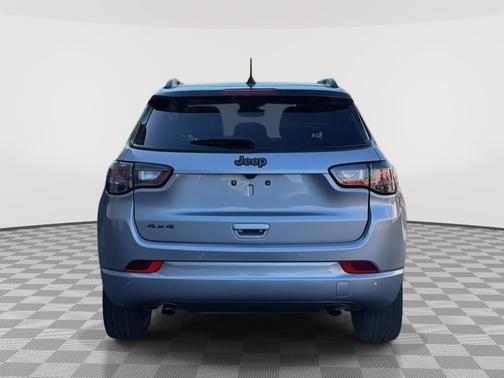 Billet Silver Metallic Clearcoat 2023 Jeep Compass High Altitude