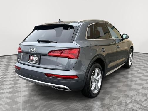 2020 Audi Q5 45 Premium