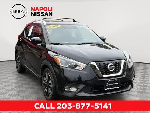 Super Black 2019 Nissan Kicks SR