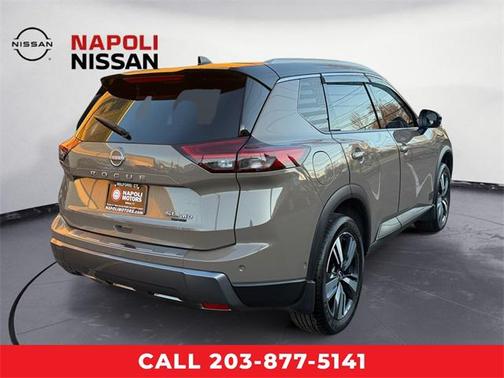 2024 Nissan Rogue SL