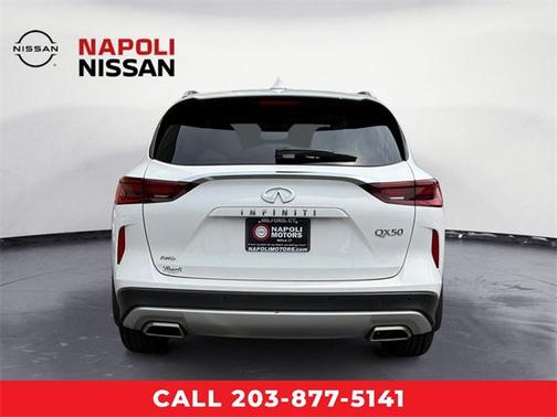 2022 INFINITI QX50 LUXE AWD
