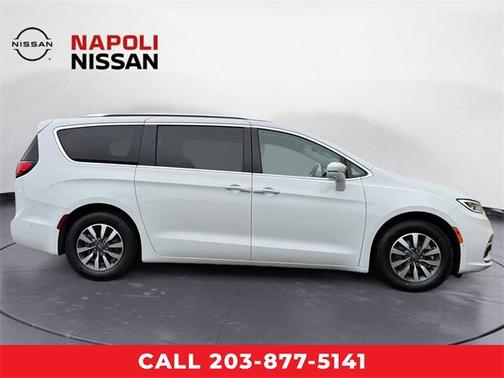 2021 Chrysler Pacifica Hybrid Touring L