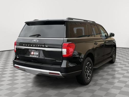 AGATE BLACK METALLIC 2024 Ford Expedition Max XLT