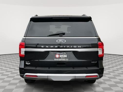 AGATE BLACK METALLIC 2024 Ford Expedition Max XLT