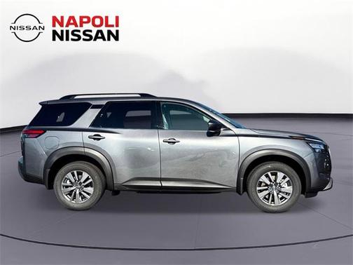 2025 Nissan Pathfinder SV 4WD