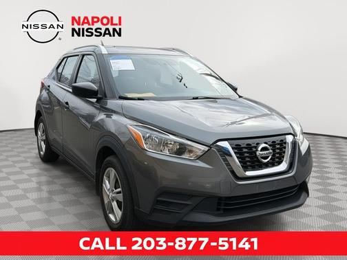 Gun Metallic 2019 Nissan Kicks S