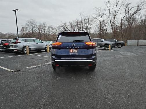 2025 Nissan Rogue Platinum