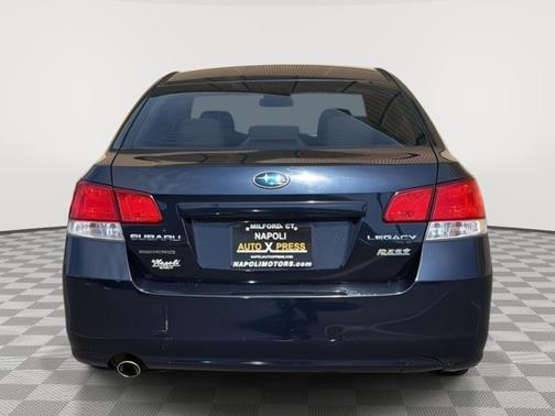 Deep Indigo Pearl 2013 Subaru Legacy Premium