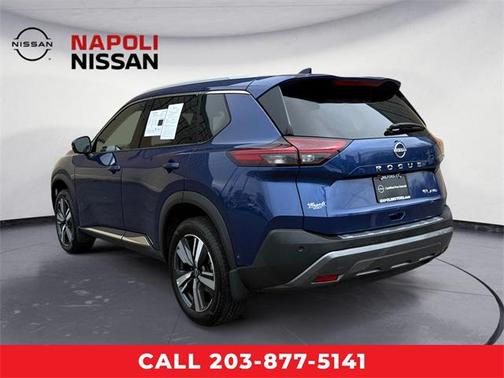 2022 Nissan Rogue SL
