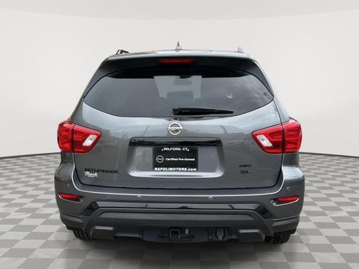 2019 Nissan Pathfinder SL