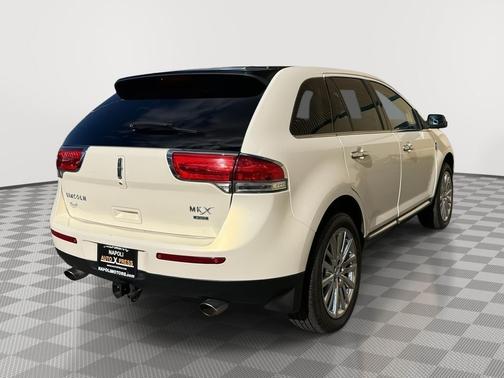 2013 Lincoln MKX Base