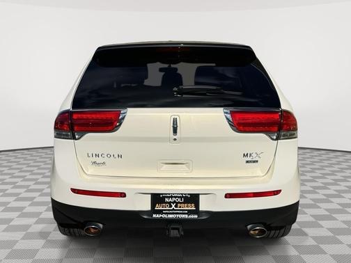 2013 Lincoln MKX Base
