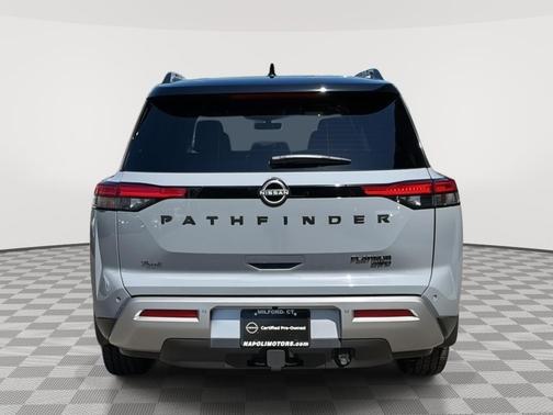 Solid Gray/Super Black 2024 Nissan Pathfinder Platinum 4WD