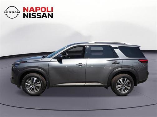 2025 Nissan Pathfinder SL 4WD