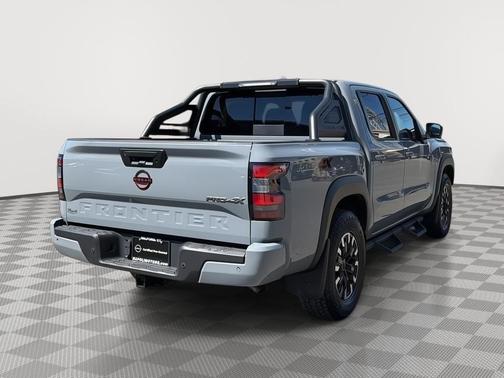 Boulder Gray Pearl 2023 Nissan Frontier PRO-4X