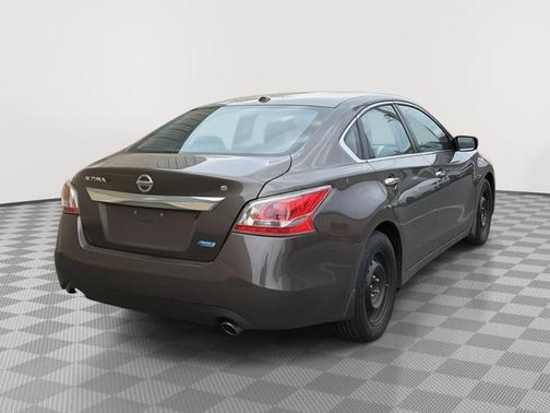 Java Metallic 2014 Nissan Altima 2.5 S